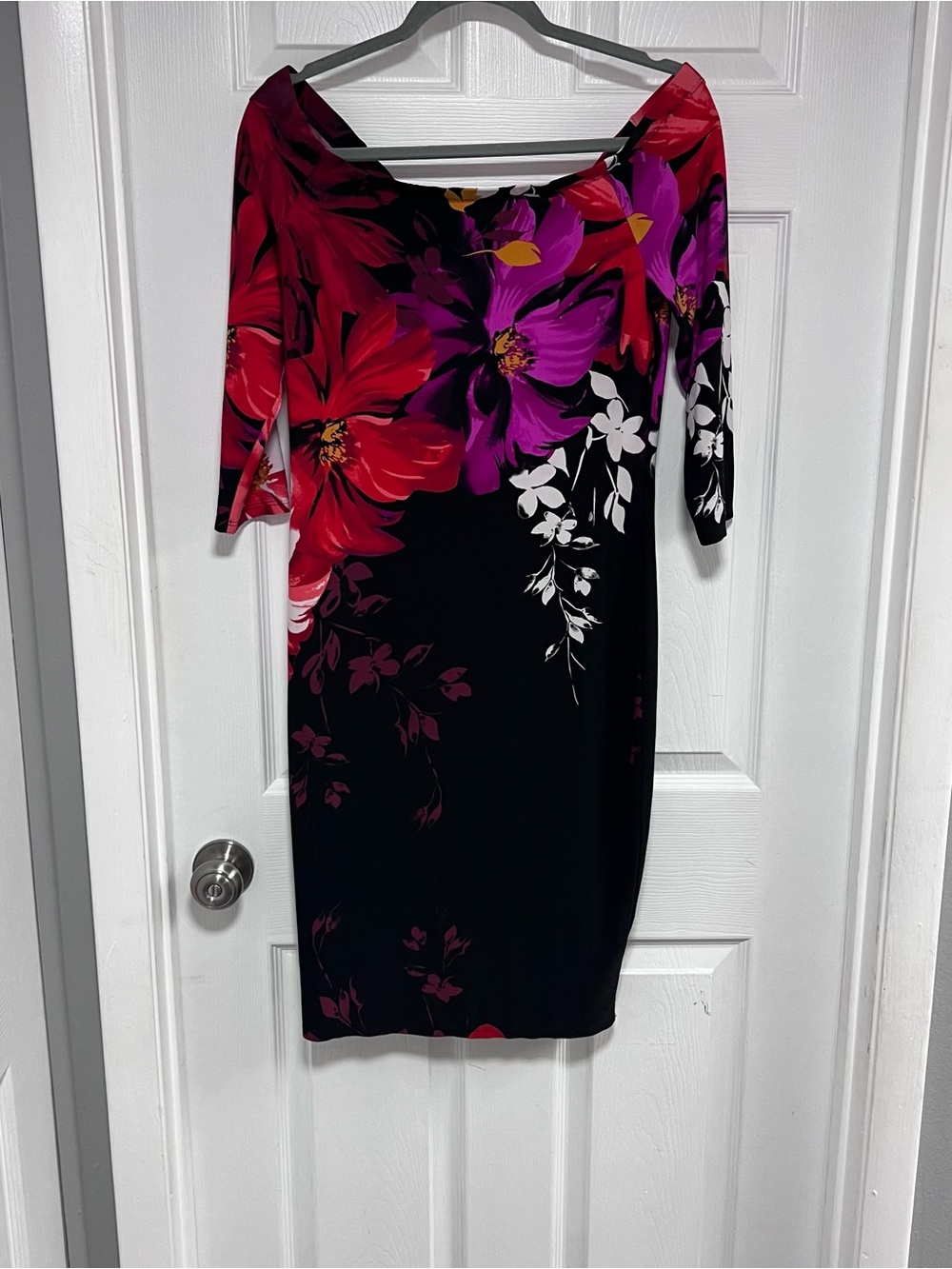 Venus Black Floral Sheath Dress with Pink & Red Blooms Size M